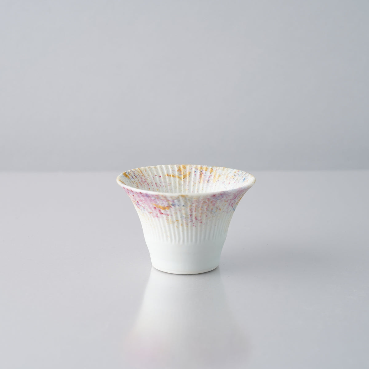 伊万里焼 竹割反珍味 7.5cm 白 Densho Studio1156