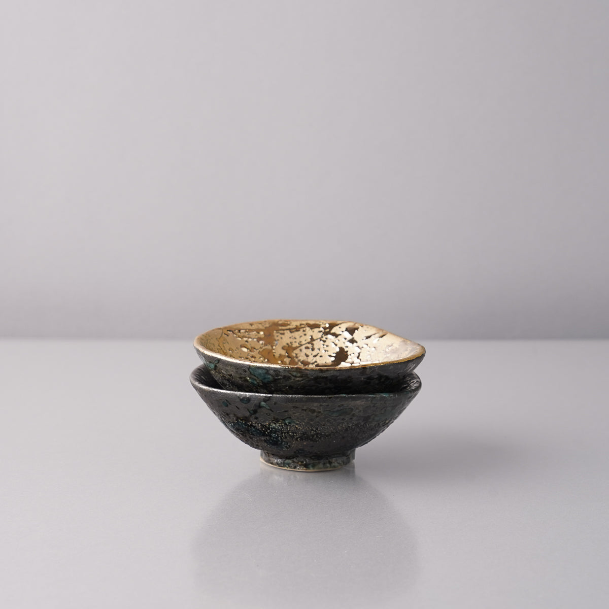 有田焼 手捻り平盃 80ml Dorogama Studio1156