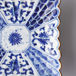有田焼 染付割地紋 菊割長角六寸皿 18cm Fukusen Studio1156