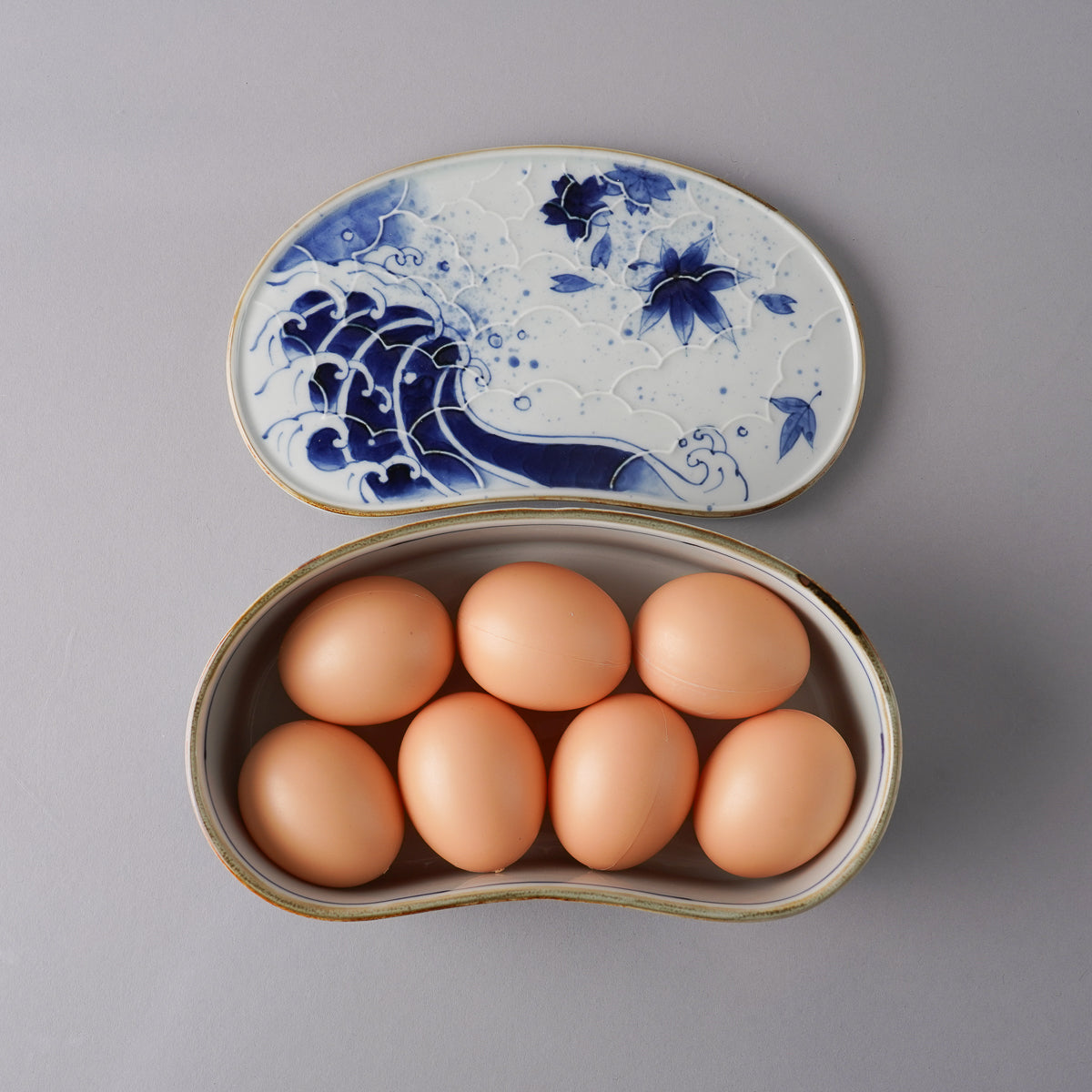 有田焼 染付 波濃春秋紋 繭型蓋物(ふたもの) 20cm Fukusen Studio1156