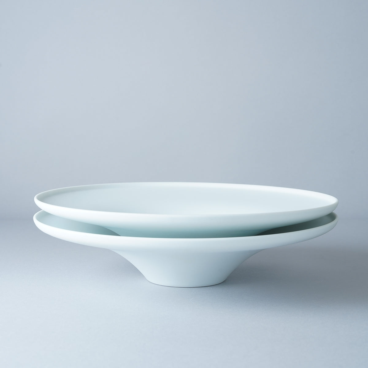 伊万里焼 上白磁ブラスト ワイドリムボウル 24.5cm Hataman Studio1156