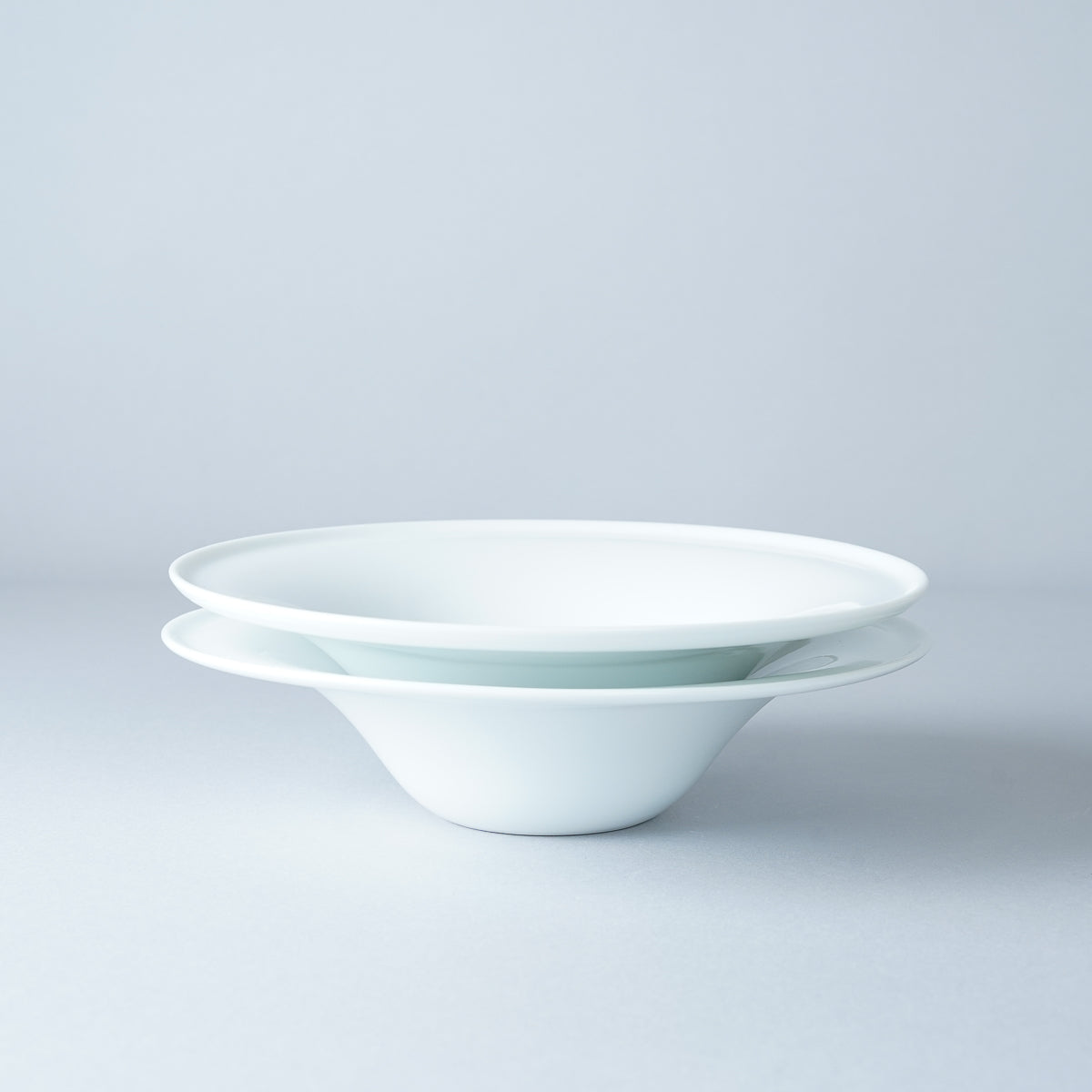 伊万里焼 上白磁 ワイドリムボウル 17.5cm Hataman Studio1156