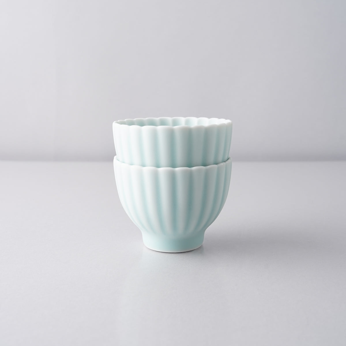伊万里焼 モイスト 菊割湯呑 -爽 SOU- 90ml Hataman Studio1156