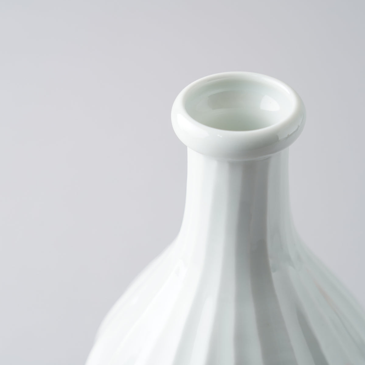 珍！鞆徳利　白磁　生掛け釉　削り出し成型 珍！鞆徳利 白磁 生掛け釉 削り出し成型 珍！鞆徳利白磁生掛け