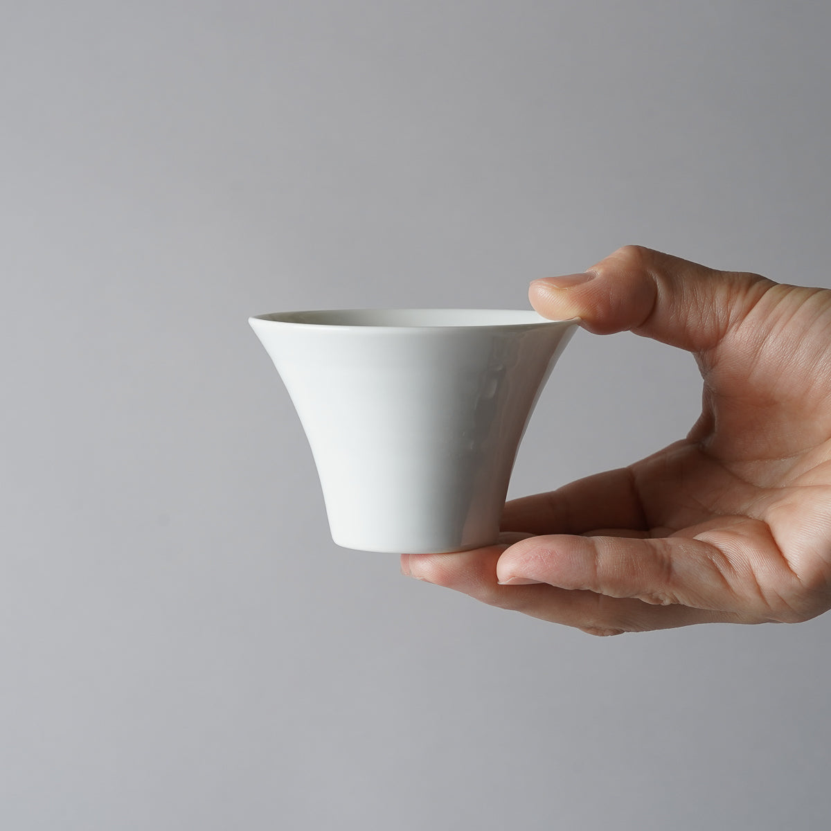波佐見焼 いれこ碗(XS) 豆小鉢 8cm [白磁/藍駒]