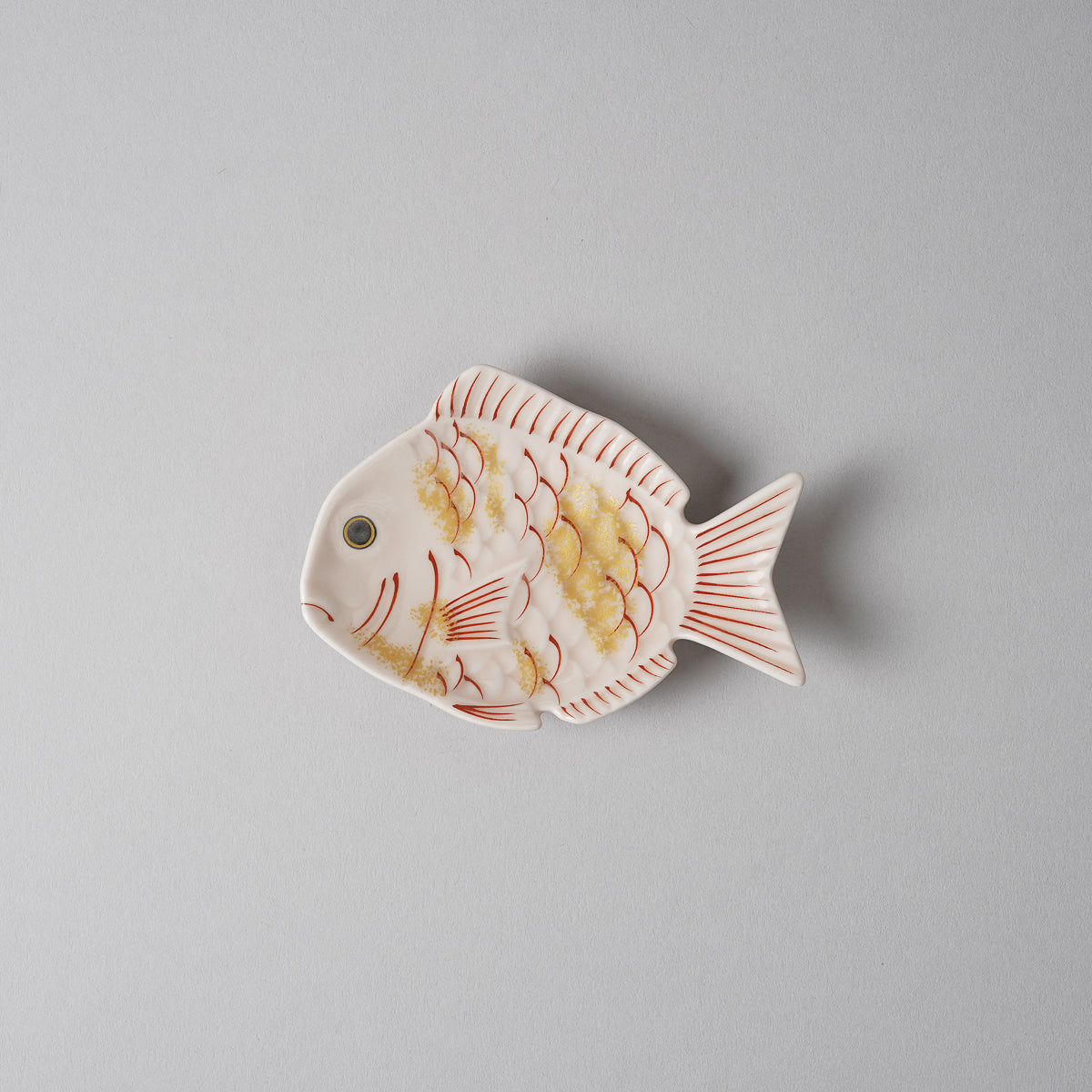 有田焼 錦金叩き 鯛形小皿 10cm ピンク Kouraku Studio1156