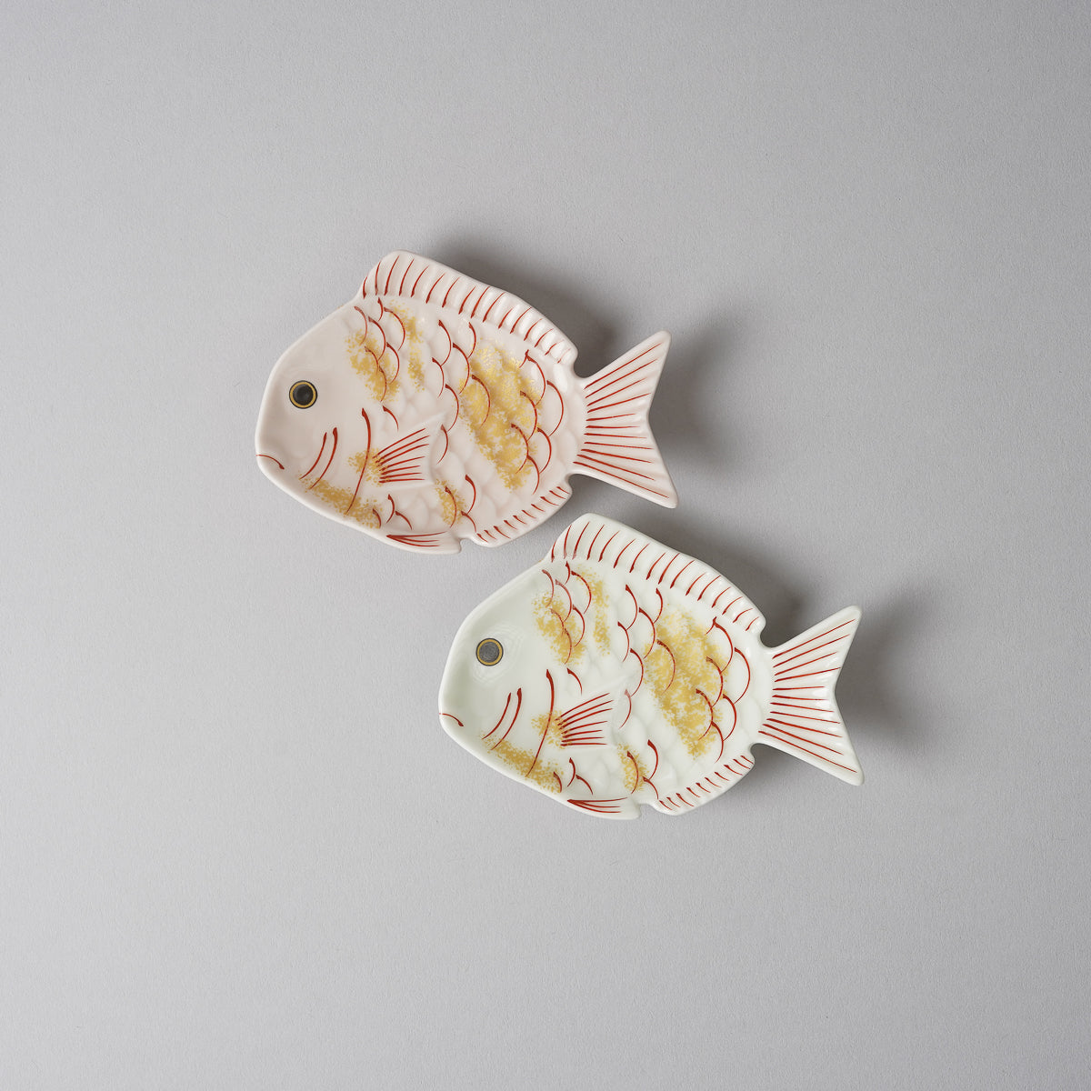 有田焼 錦金叩き 鯛形小皿 10cm Kouraku Studio1156