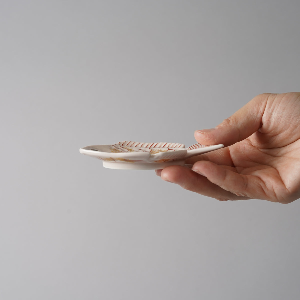 有田焼 錦金叩き 鯛形小皿 10cm Kouraku Studio1156