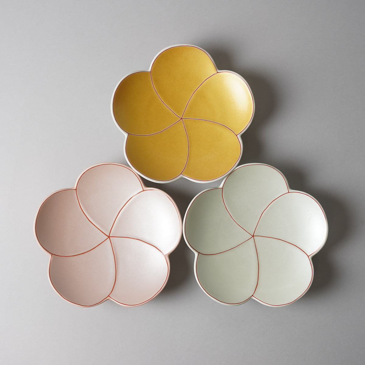 有田焼 捻り梅 銘々皿 15cm Kouraku Studio1156