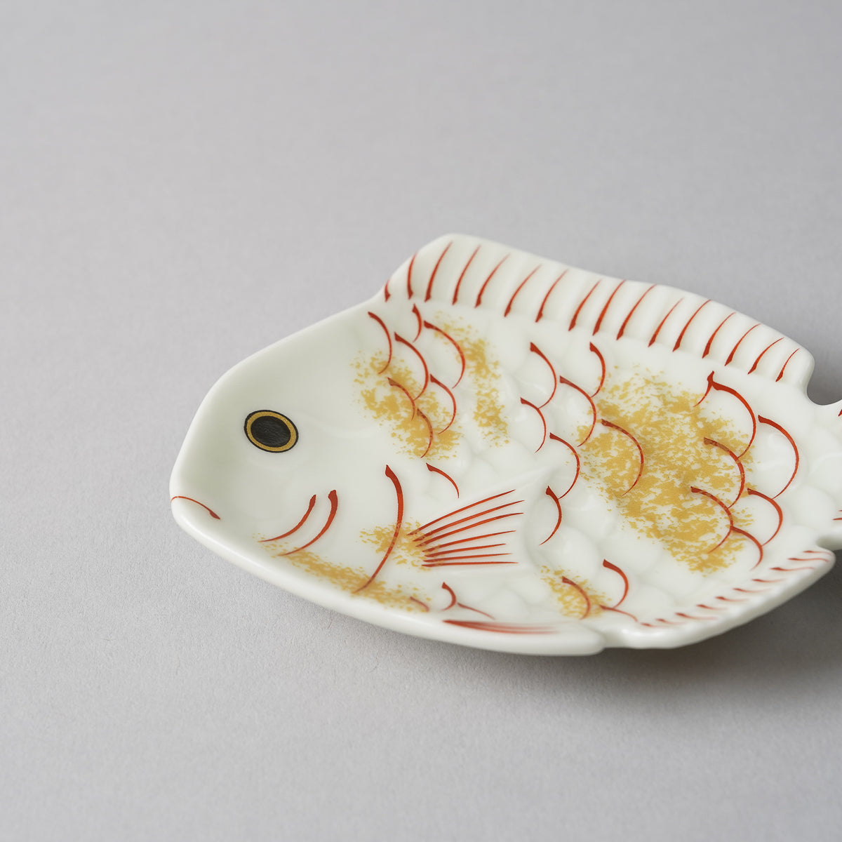有田焼 錦金叩き 鯛形小皿 10cm Kouraku Studio1156