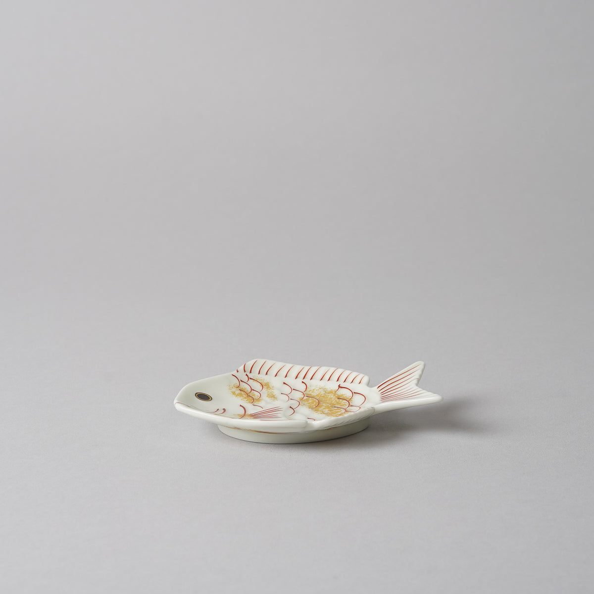 有田焼 錦金叩き 鯛形小皿 10cm Kouraku Studio1156