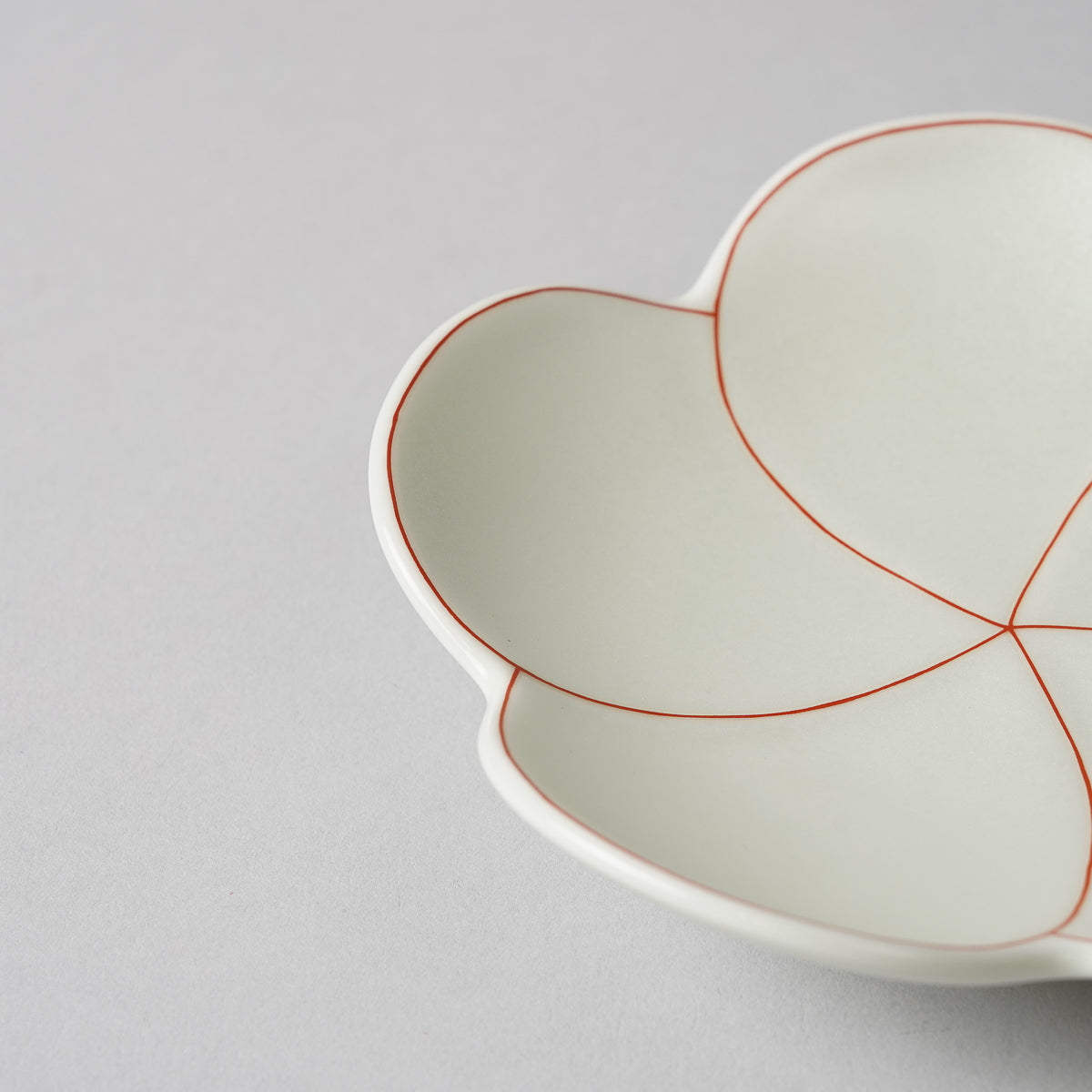 有田焼 捻り梅 銘々皿(小) 12cm Kouraku Studio1156