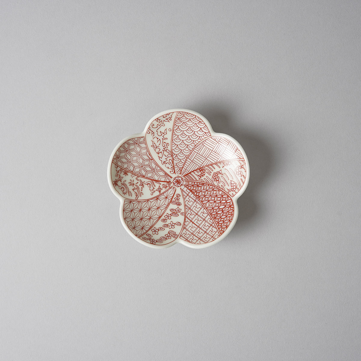有田焼 捻り梅 小皿 9cm [5 Patterns] 銀彩祥瑞 Kouraku Studio1156