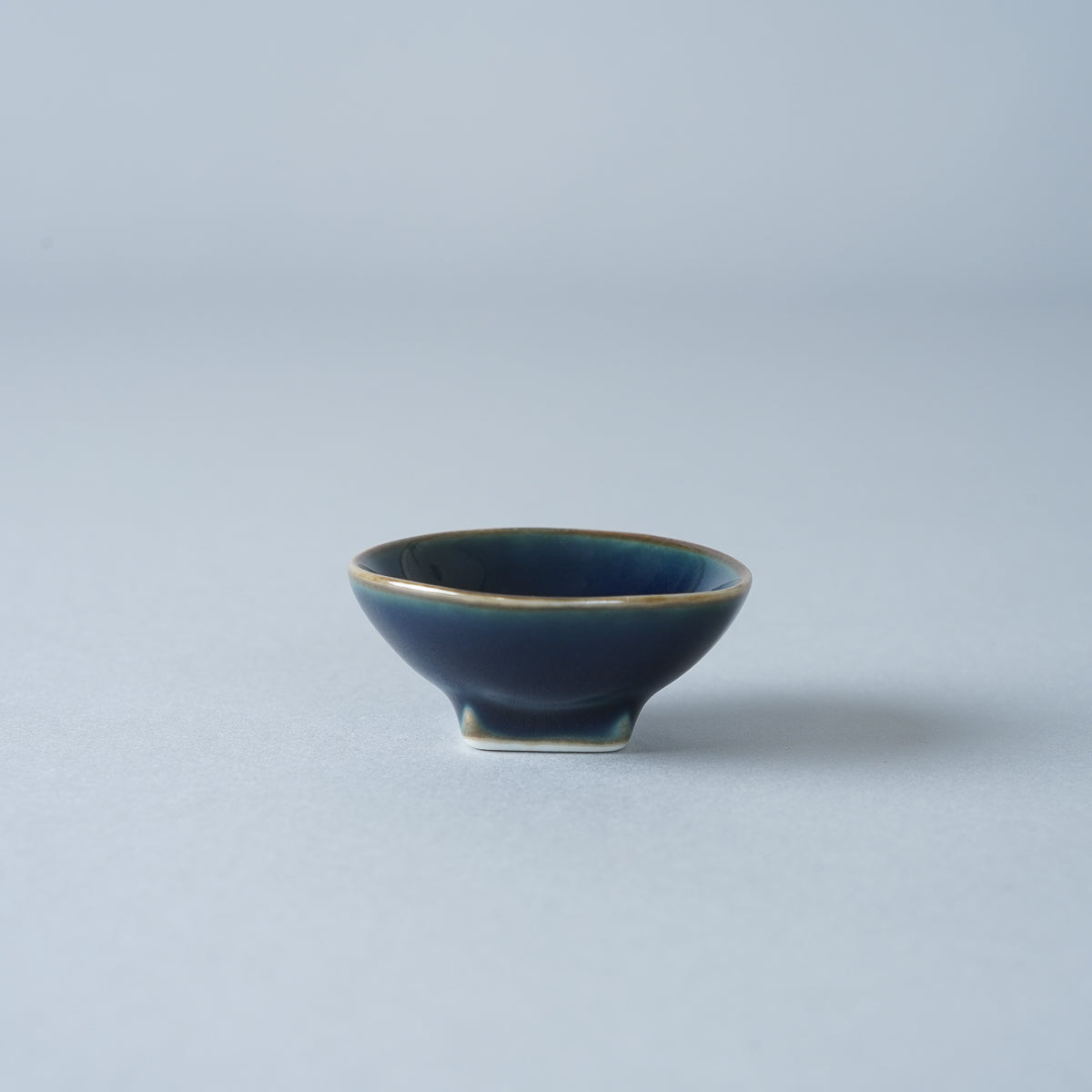 有田焼 丸プチ皿 豆皿 4.5cm 蒼 Kanezen Studio1156