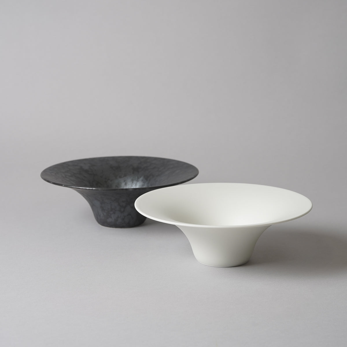 有田焼 ウェーブボウル 15.5cm