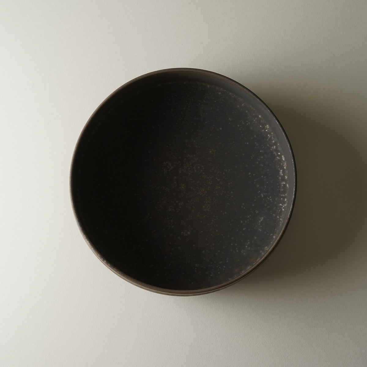 有田焼 黒炭銅 台形ボウル(M) 17.5cm 金善窯 - Studio1156