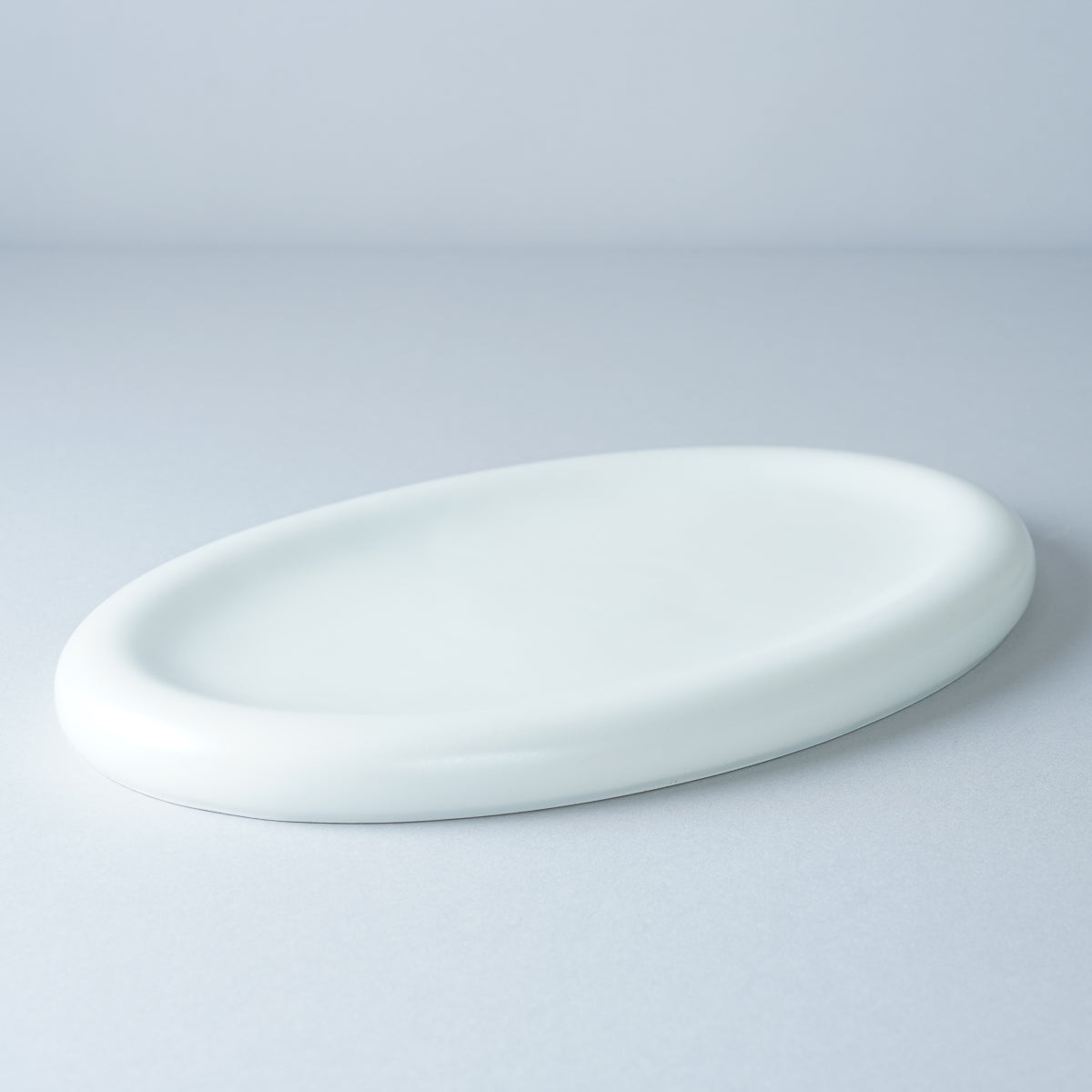 有田焼 窯変 オーバルプレート 26cm ホワイトマット Kanezen Studio1156