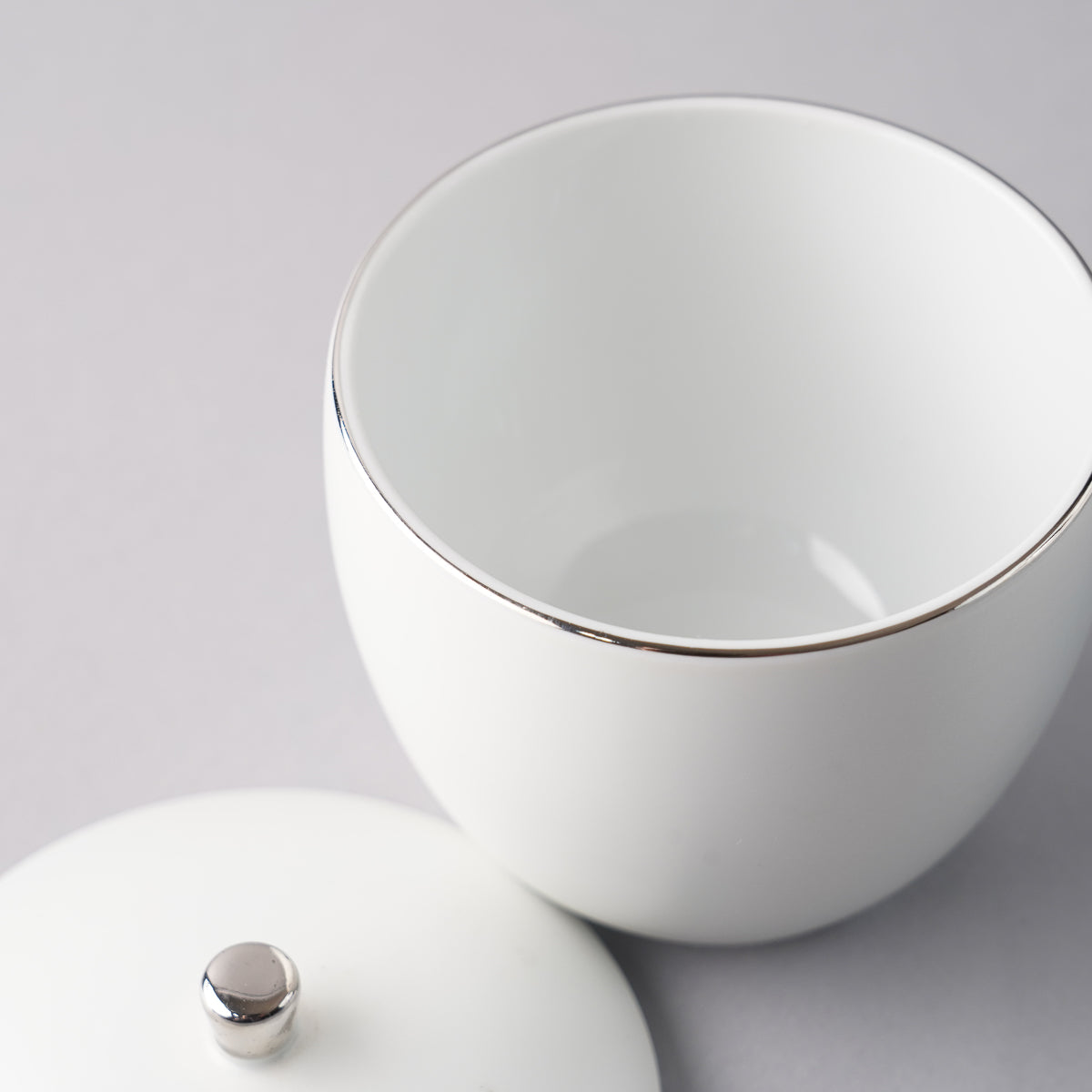 三川内焼 三ツ足 蓋付小鉢 蓋物(ふたもの) 150ml Hiradokasho Studio1156