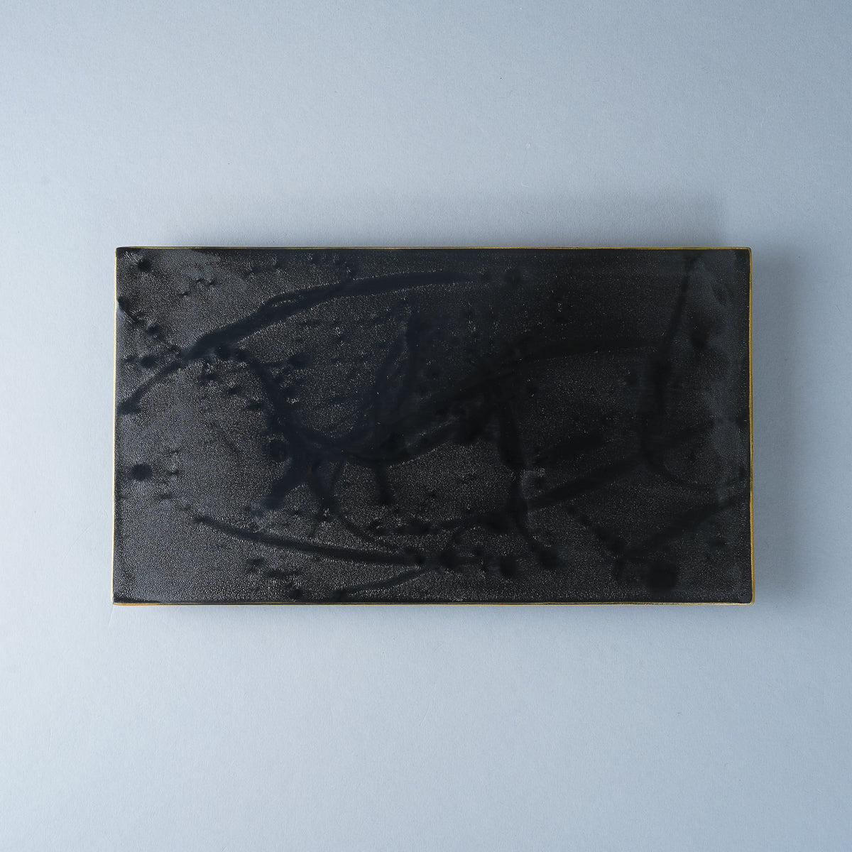 三川内焼 渕雲金 焼〆艶黒 長角皿 24cm