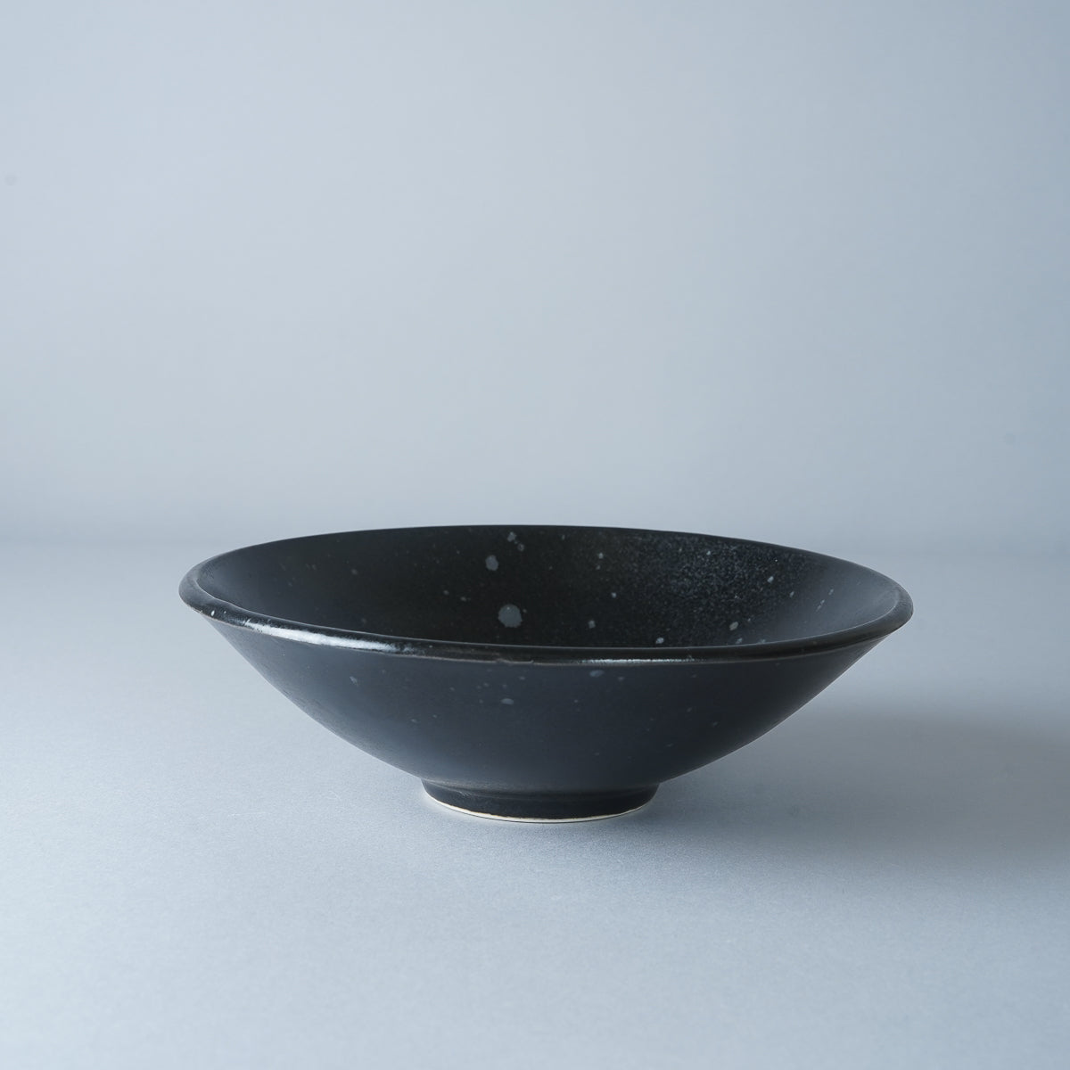 美濃焼 鉄華 ボウル 17.5cm 黒 Mino-ware Studio1156