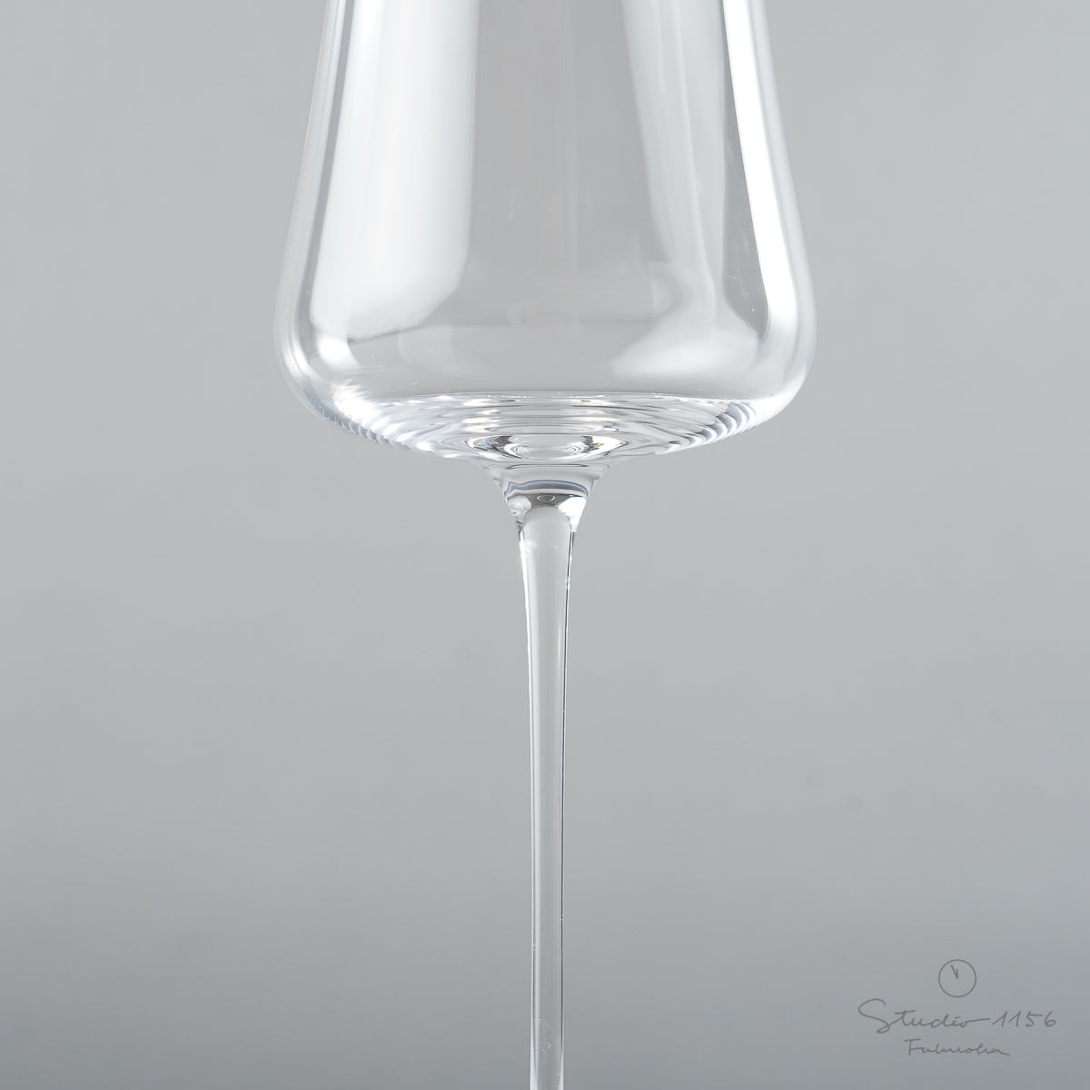 Stem Zero Volcano シャンパン 300ml [食洗機対応] [ガラス食器] Nude Studio1156