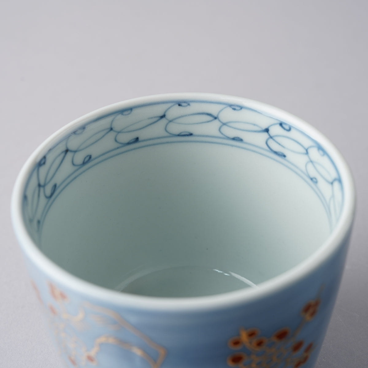 有田焼 色絵 瑠璃地梅紋 そば猪口(大) 220ml 李荘窯 - Studio1156