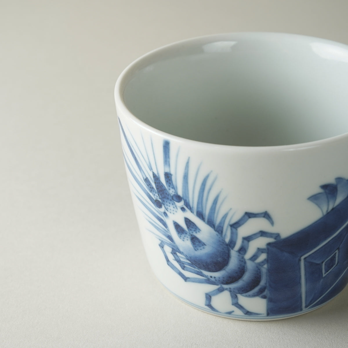 有田焼 染付 三桝海老紋 そば猪口(大) 220ml Riso Studio1156