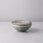 有田焼 丸蓋物(ふたもの) ボウル 12cm 千筋梨地炭彩内白金 Riso Studio1156