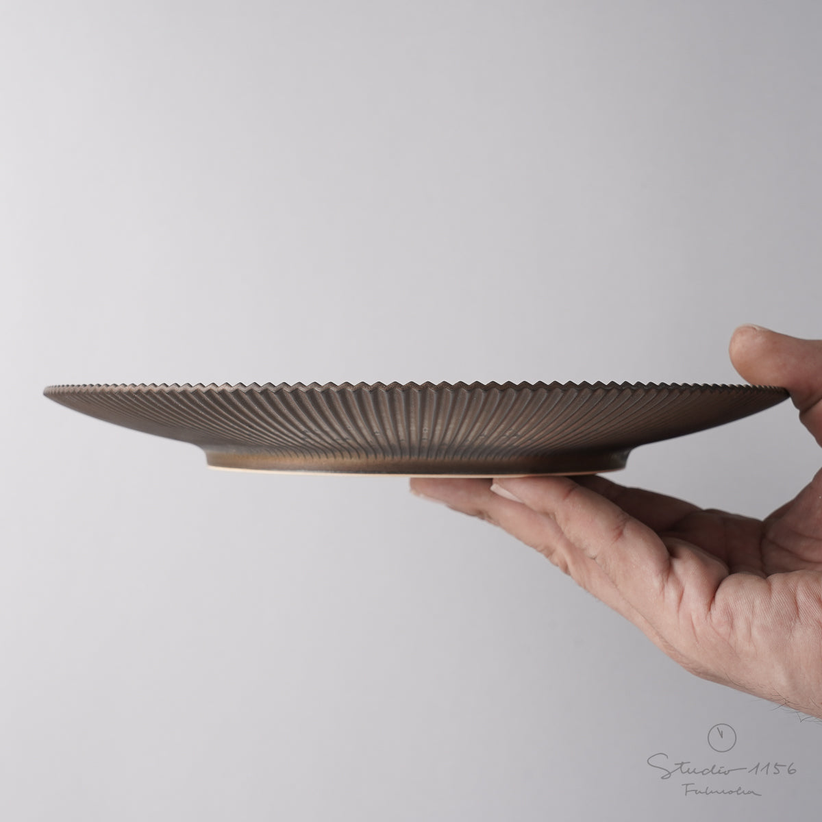 大皿・プレート 24~29.9cm の通販｜【公式】スタジオイイコロ