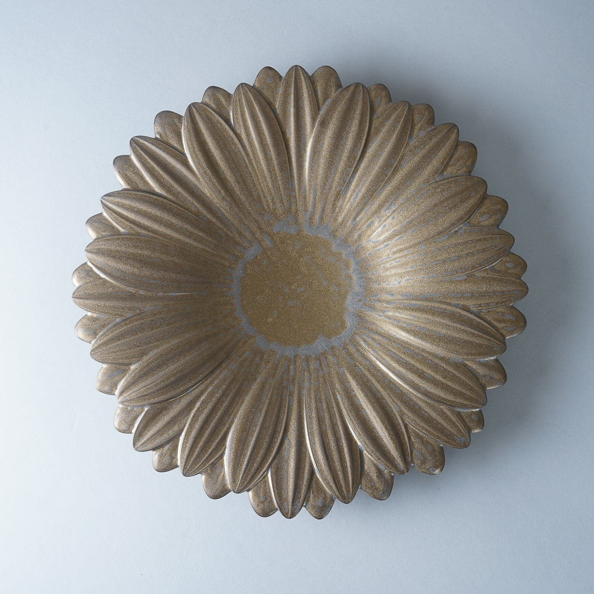 有田焼 金結晶 ガーベラプレート 27cm Riso Studio1156