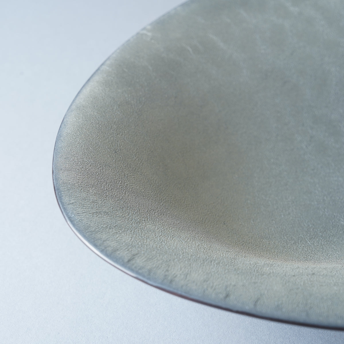 有田焼 シャンパンゴールド オーバルプレート 28.5cm Riso Studio1156