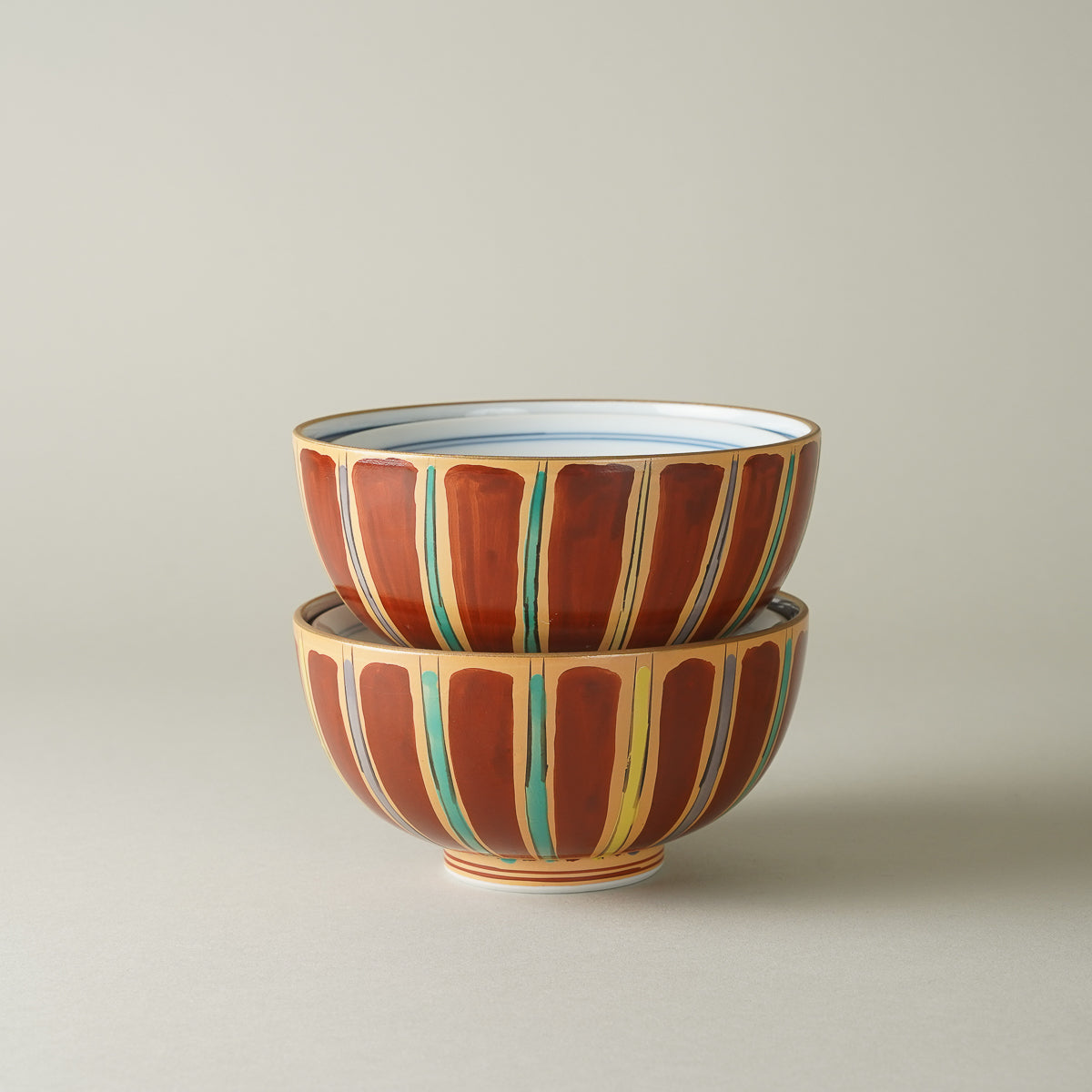伊万里焼 赤十草 蓋物 11cm [数量限定] Kanemon Studio1156
