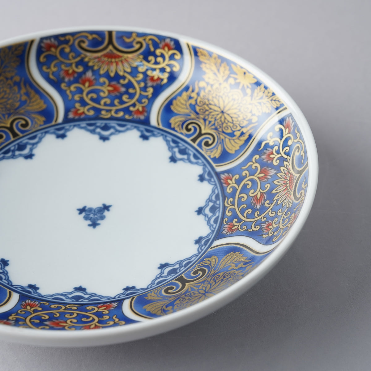 波佐見焼 献上古伊万里 五寸皿 14.5cm Saikai Studio1156