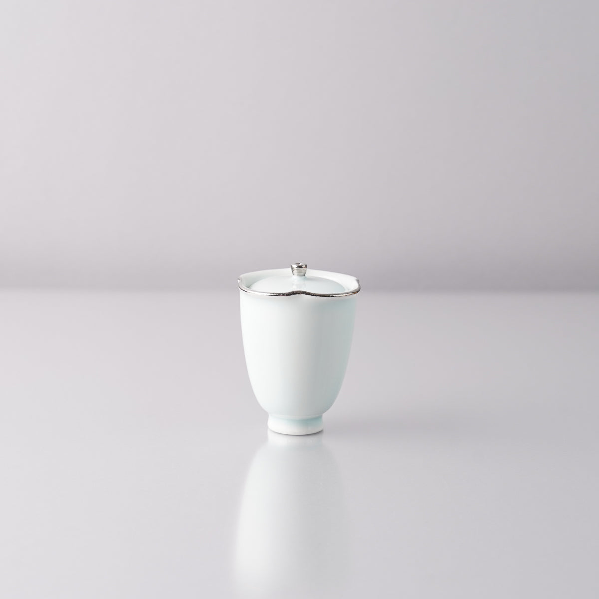 有田焼 蓋付珍味 豆鉢 蓋物(ふたもの) 60ml 青白磁銀彩 Tokko Studio1156