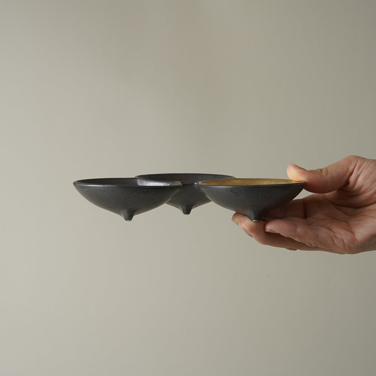 有田焼 三品皿 仕切り皿 17.5cm [2 Colors] Touetsu Studio1156