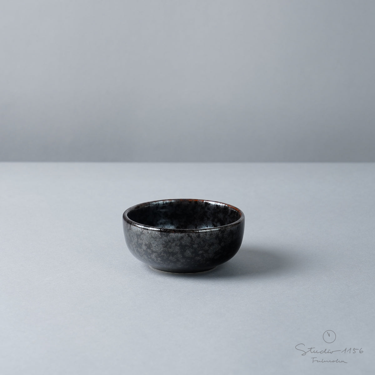 有田焼 丸型 刺し猪口 7cm Touetsu Studio1156