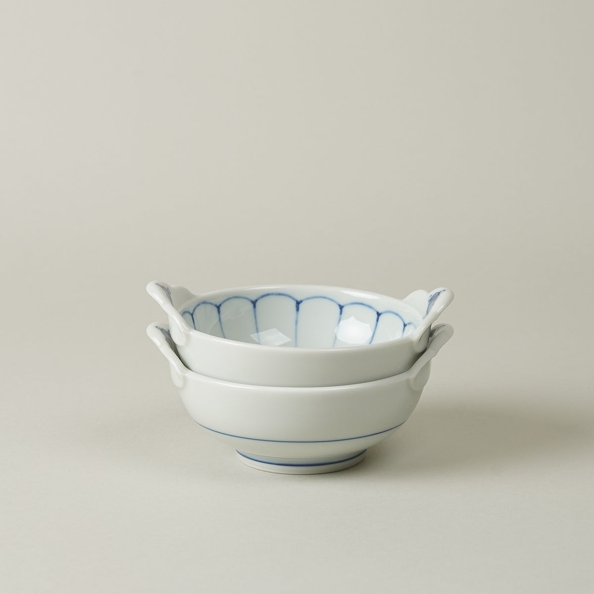 波佐見焼 染付 菊割青海波 手付小付 小鉢 10cm Takayama Studio1156