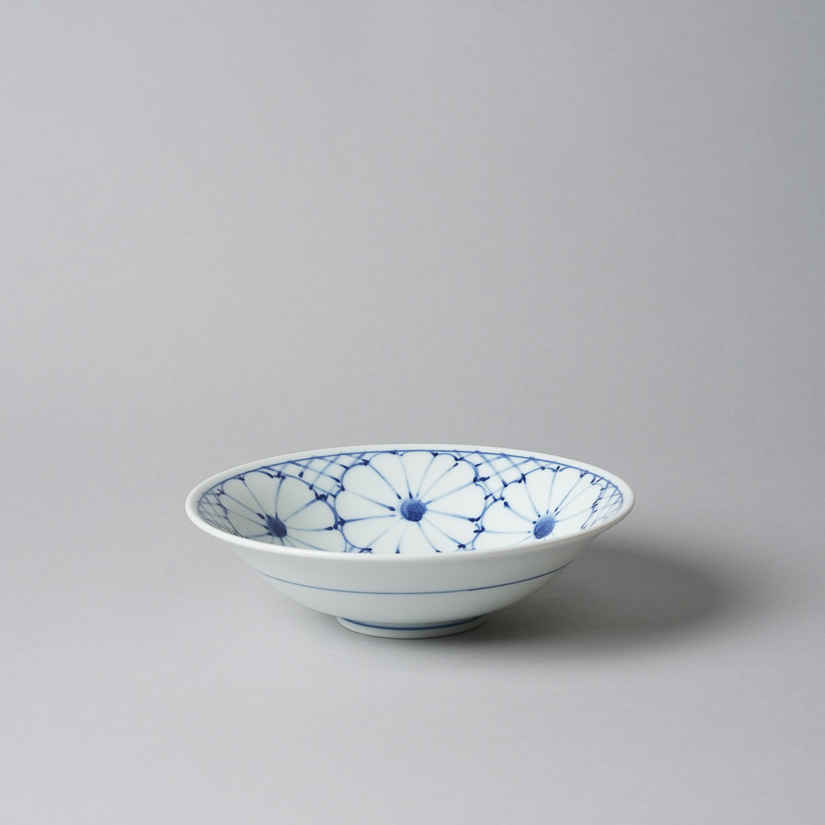 波佐見焼 染付 中鉢 15.5cm [2 Patterns] 輪花紋 Takayama Studio1156