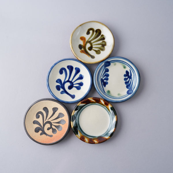 壺屋焼 やちむん 唐草 三寸皿 9.5cm 陶眞窯の通販｜【公式】スタジオ