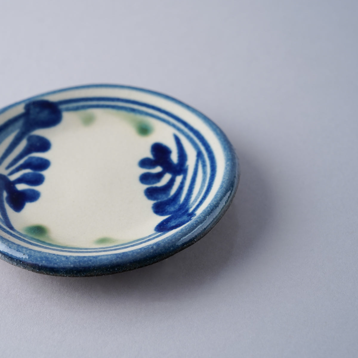 壺屋焼 やちむん 唐草 三寸皿 9.5cm Toushin Studio1156