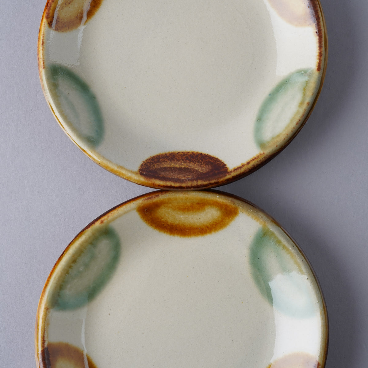 壺屋焼 やちむん ドット 四寸皿 13cm 陶眞窯の通販｜【公式】スタジオ