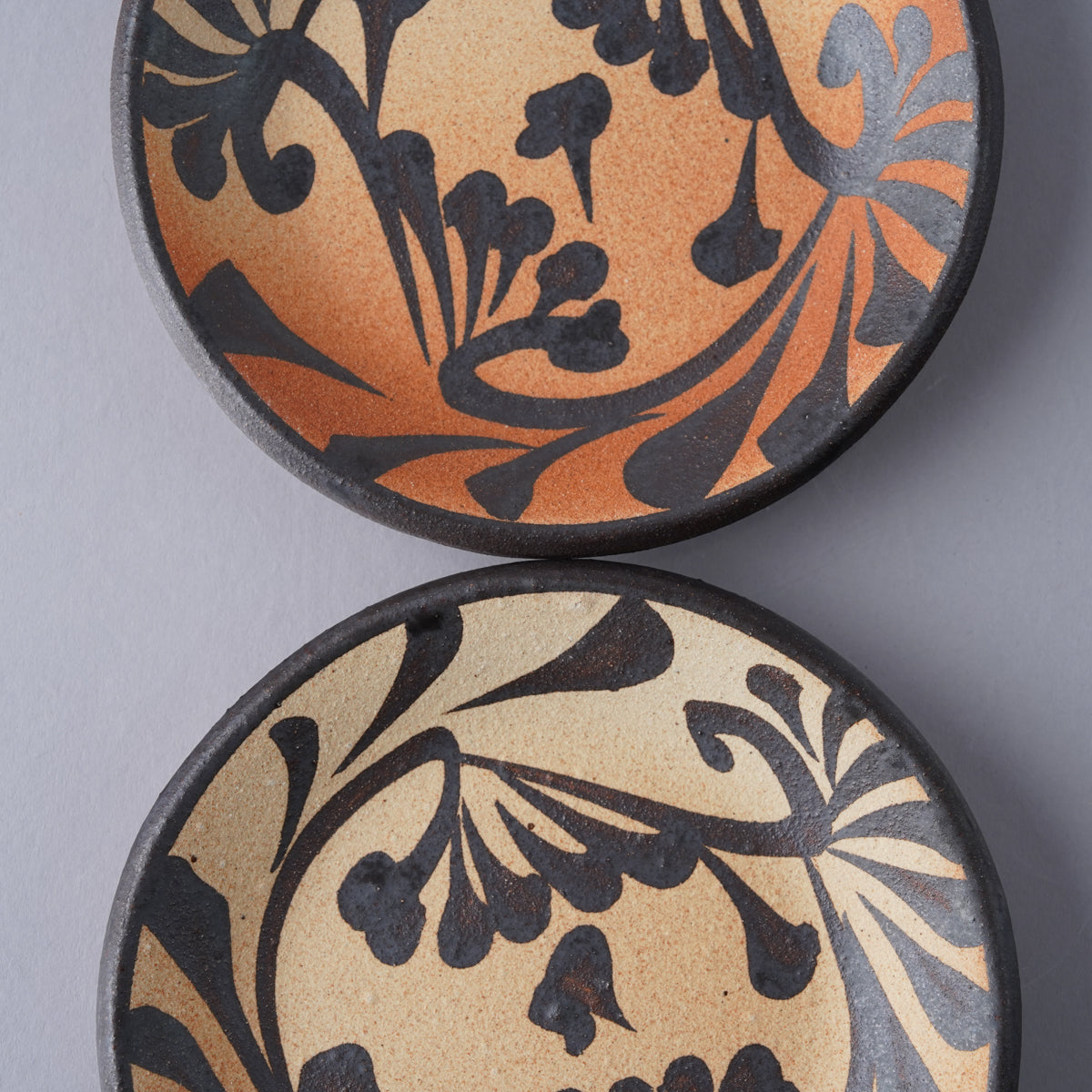 壺屋焼 やちむん 唐草 四寸皿 13cm Toushin Studio1156