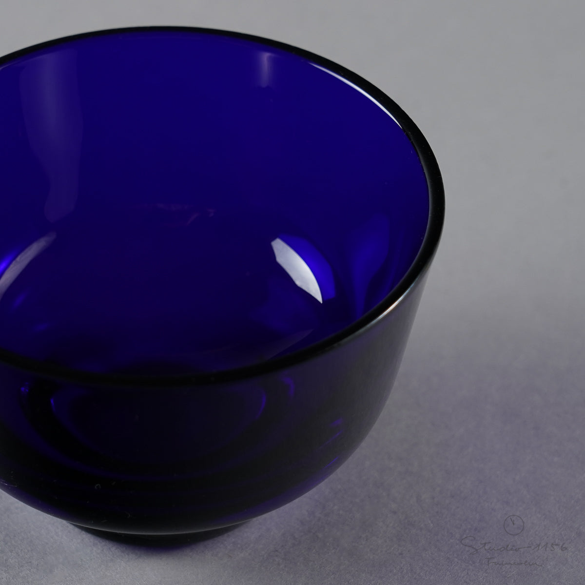 ガラス食器 瑠璃被せ 盃 50ml [廃番特価品] Yoshinuma-glass Studio1156