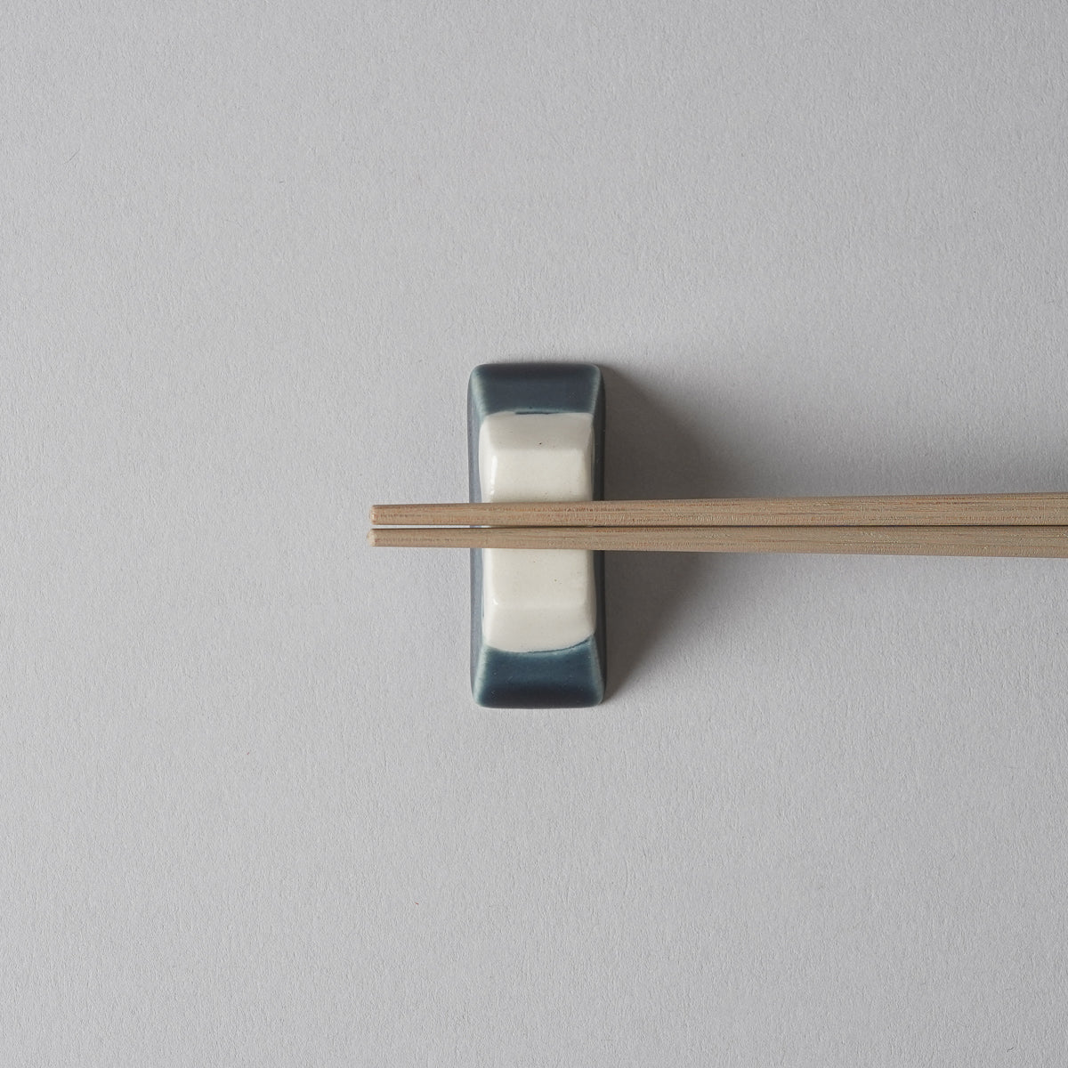 波佐見焼 富士山 箸置き 4cm [2 Colors] Zuiko Studio1156