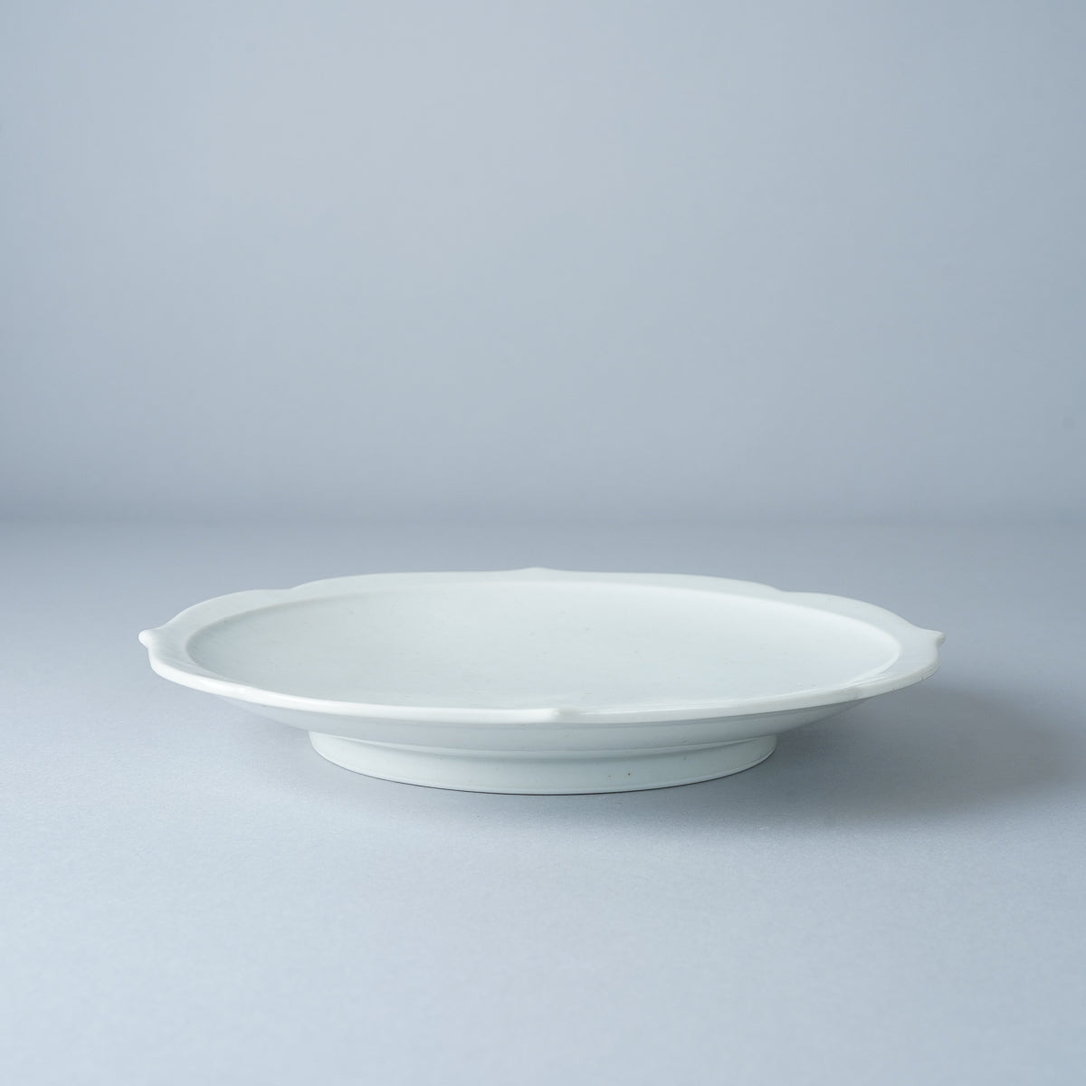 有田焼 土灰釉 桔梗渕六五寸平皿 20cm Zuiho Studio1156