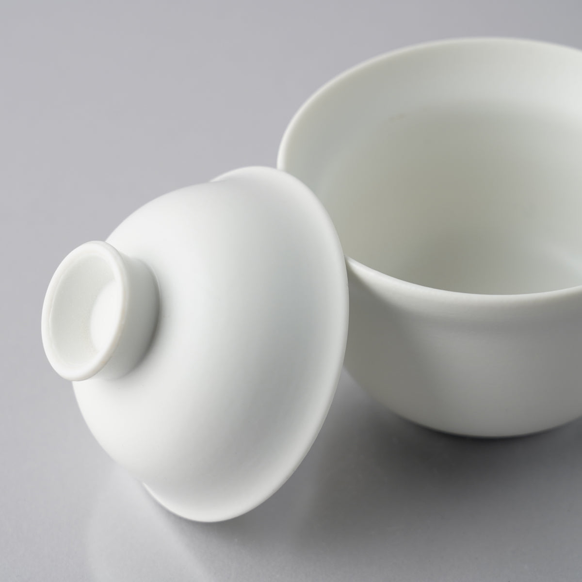 有田焼 鉄釉 小蓋物 8cm/130ml 瑞峯窯の通販｜Studio1156 – 【公式