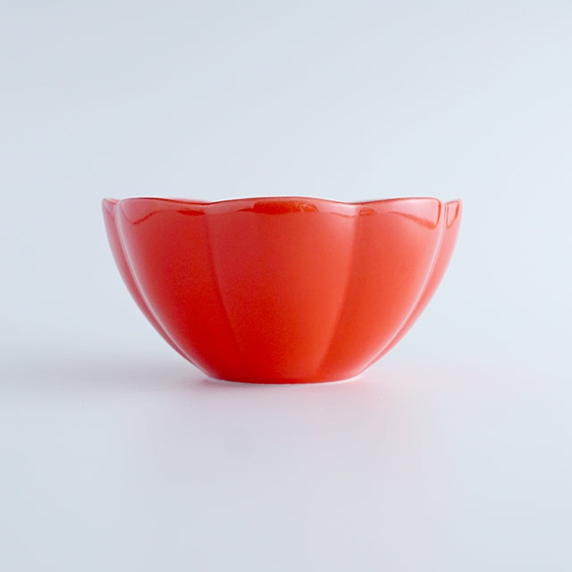 有田焼 菊割小鉢 レッド 12cm Kanezen 小鉢・取鉢 10-14.9cm Studio1156