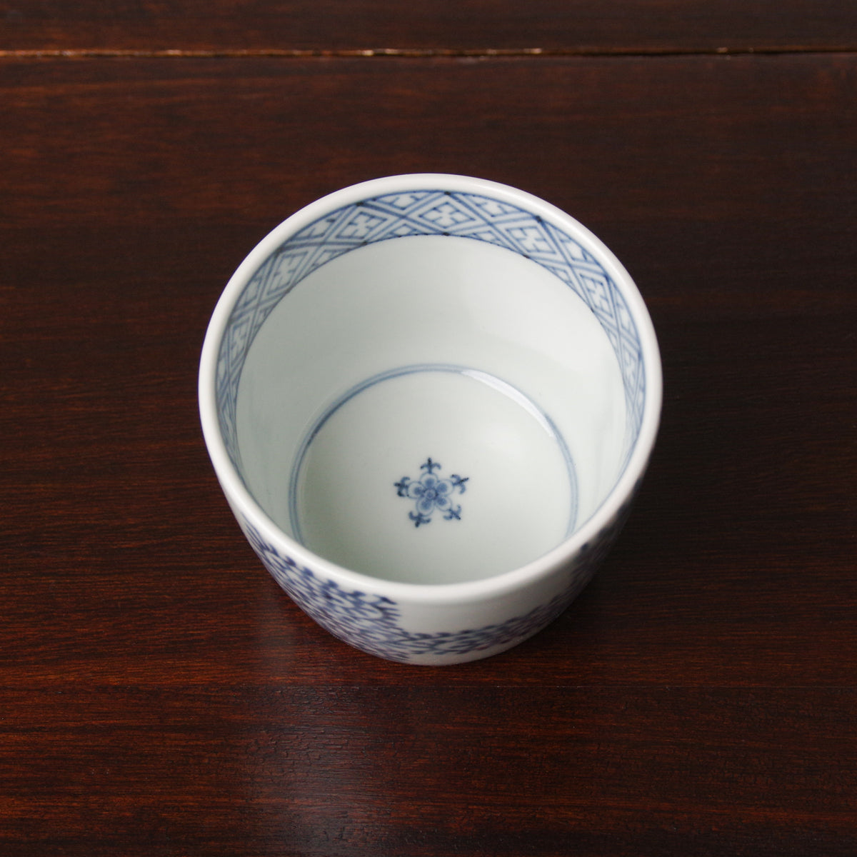 有田焼 染付 蛸唐草格子文 そば猪口(大) 220ml 有田焼 李荘窯 Studio1156