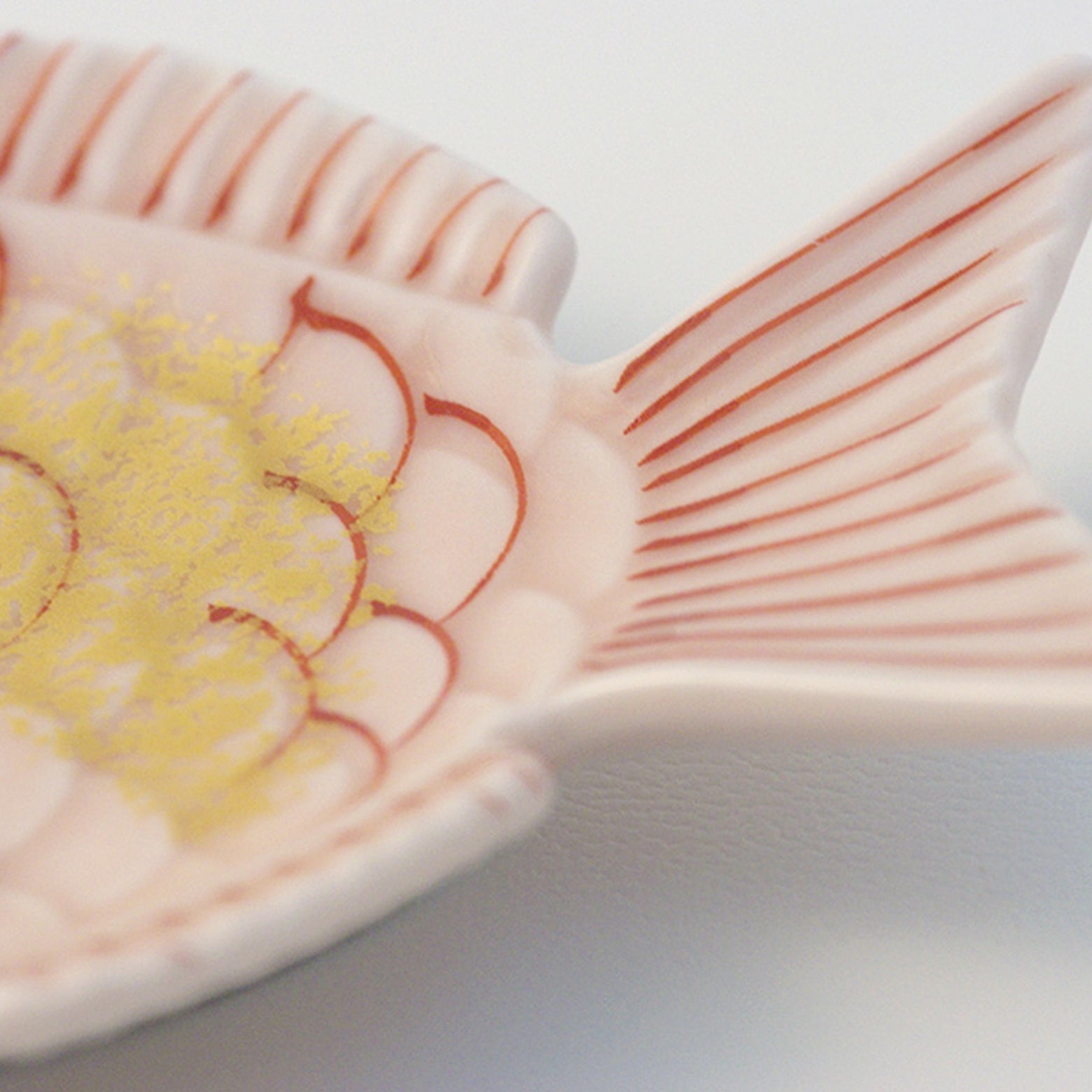 有田焼 錦金叩き 鯛形小皿 10cm Kouraku Studio1156