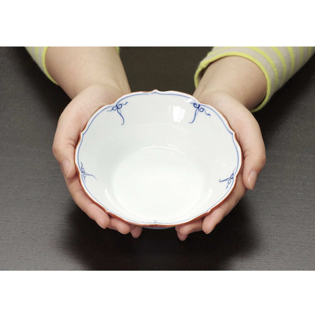 波佐見焼 平鉢 瓔珞紋(染付) 15cm Korin Studio1156